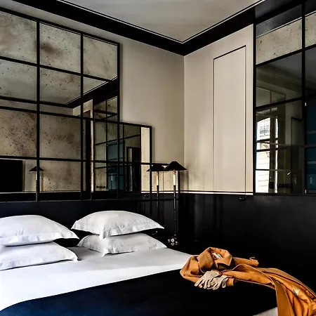 Monsieur George & - Champs-elysees Hotell 5*