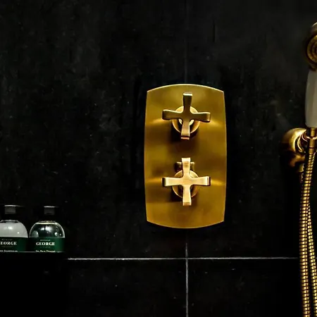 فندق Monsieur George & - Champs-elysees 5*