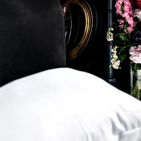 Monsieur George & - Champs-elysees 5*