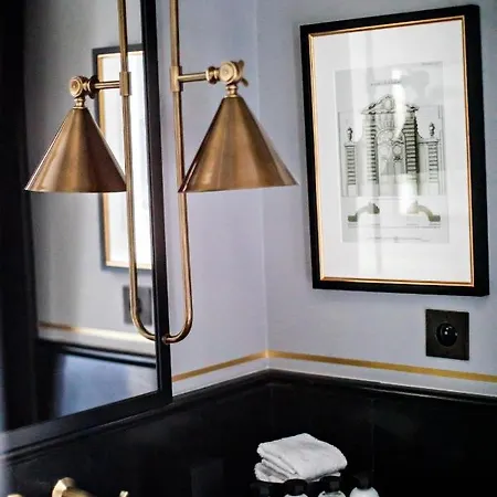 Monsieur George & - Champs-elysees מלון 5*