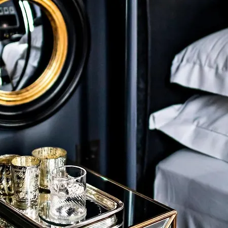 Monsieur George & - Champs-elysees Hotel