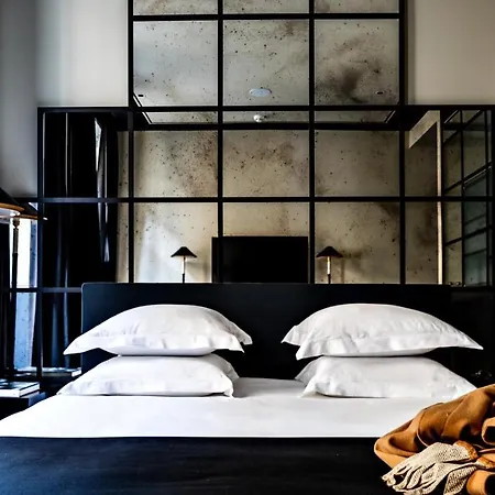 Hotel Monsieur George & - Champs-elysees Paris