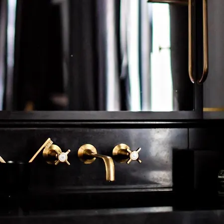 Hotel Monsieur George & - Champs-elysees 5*
