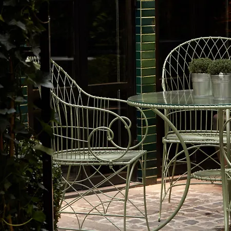 Monsieur George & - Champs-elysees 호텔 5*