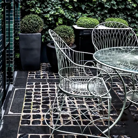 Hotel Monsieur George & - Champs-elysees Paris