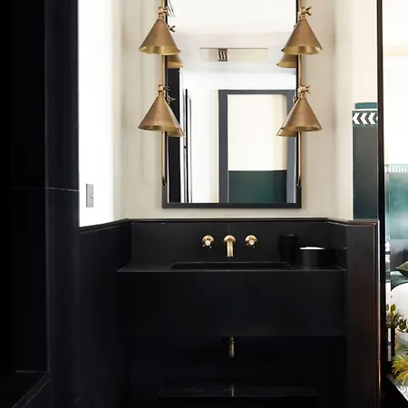 Monsieur George & - Champs-elysees 파리