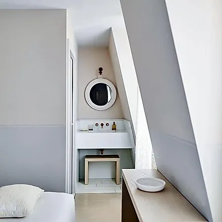 Hotel Monsieur George & - Champs-elysees Paris