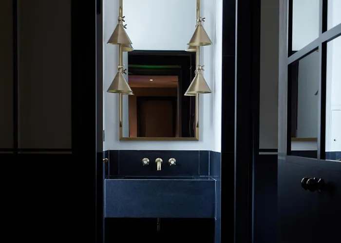 Otel Monsieur George & - Champs-elysees Paris