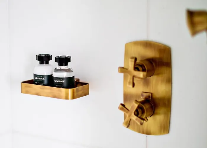 Otel Monsieur George & - Champs-elysees