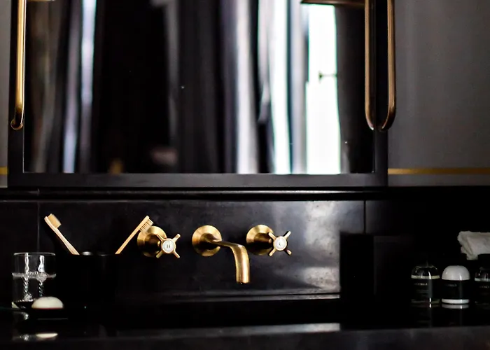 Otel Monsieur George & - Champs-elysees Paris