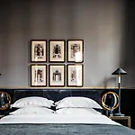 Hotel Monsieur George & - Champs-elysees Parijs