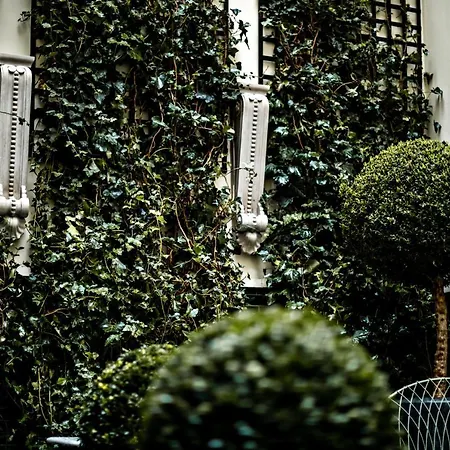 Monsieur George & - Champs-elysees 5* باريس